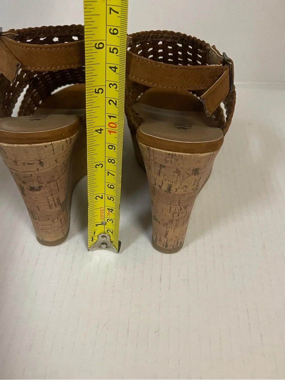 Mudd Women Size 5.5 Festival Cognac Woven Cork Wedge Sandals